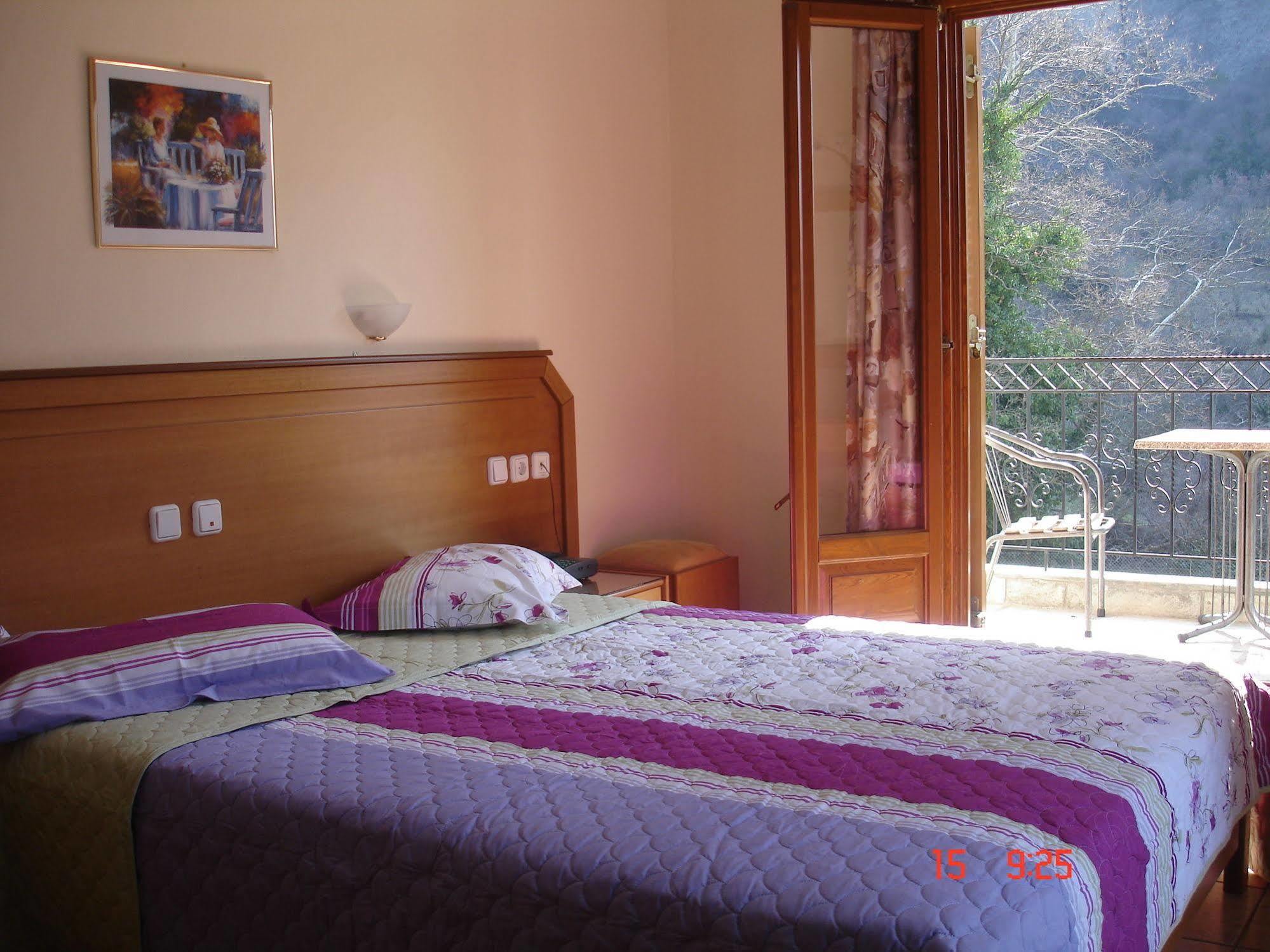 Guesthouse Papastathis Kalambaka Esterno foto