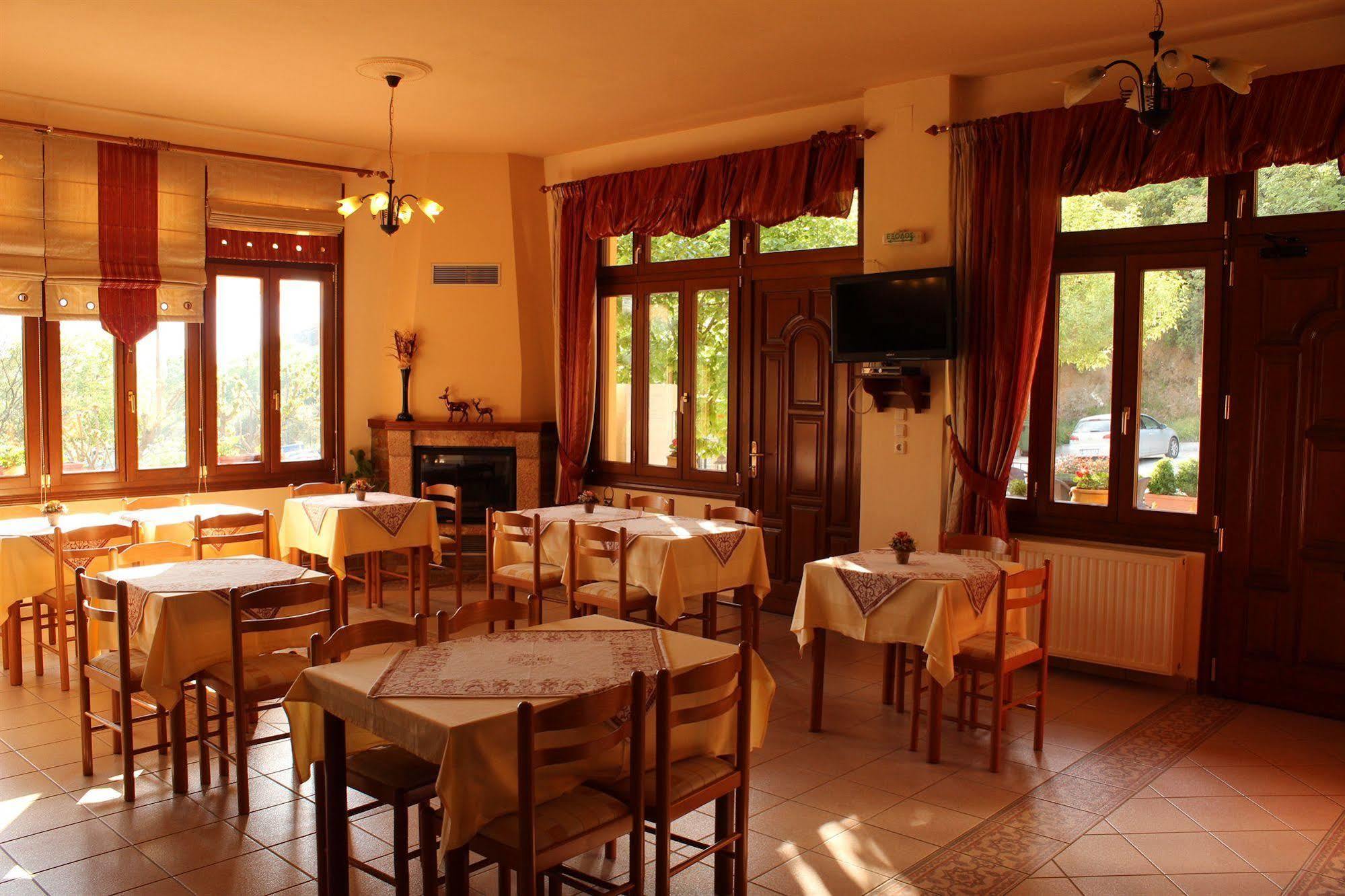 Guesthouse Papastathis Kalambaka Esterno foto